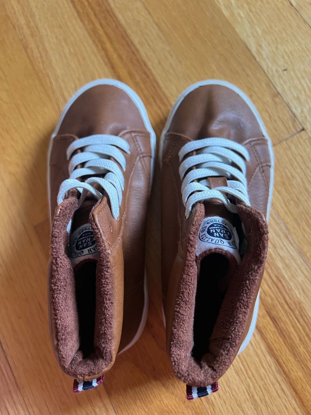 Kids H&M Brown High-Top Vegan Leather Sneakers with White Laces size 11.5